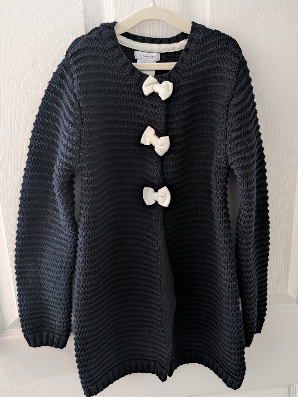 ๐ธADD ON Tahari Girls Black Knit Cardigan with White Bow Accents, Size Medium 7/8 - Picture 2 of 9
